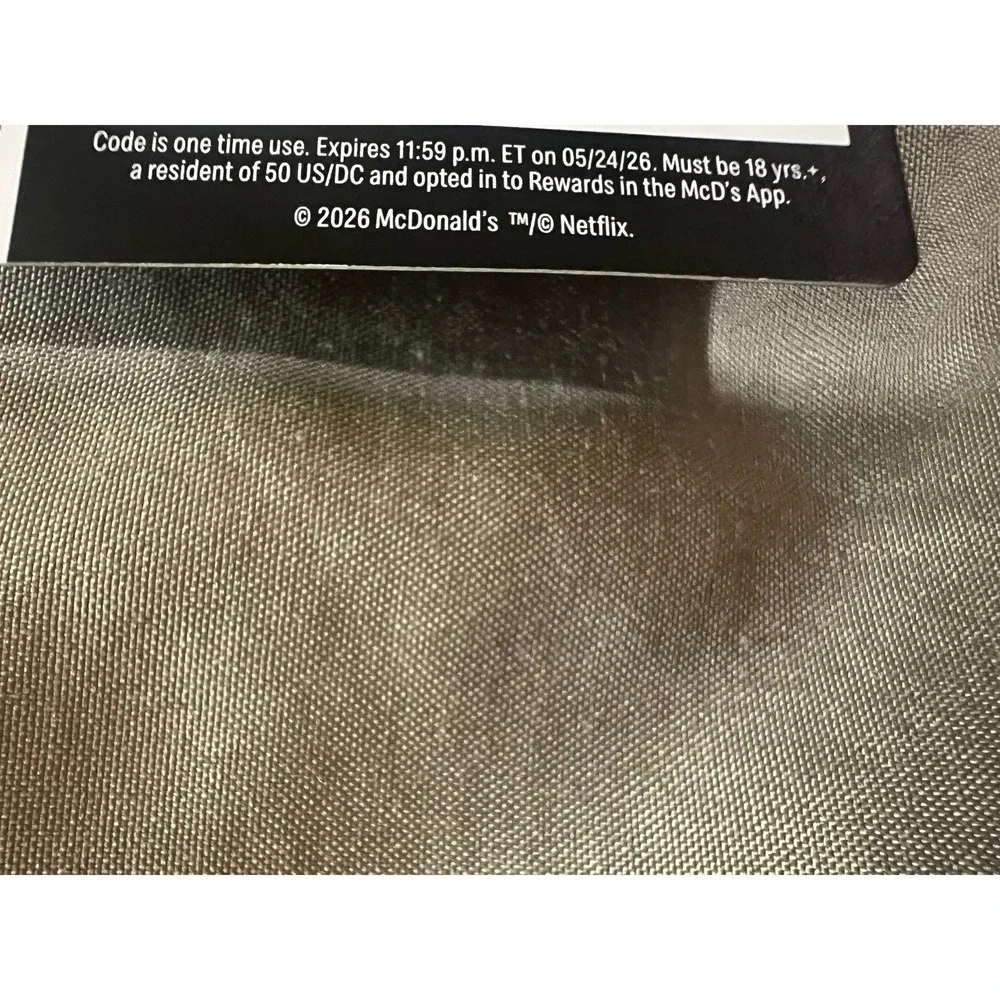 McDonalds x Netflix Hello Friend VIP Exclusive Access Card Holographic Monster - Picture 4 of 4